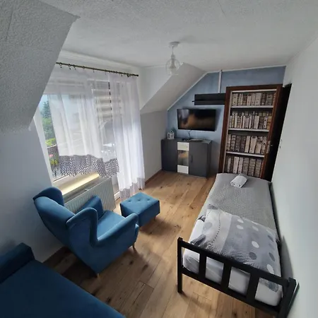 Apartamenty, Somea Гостьовий будинок Устронь