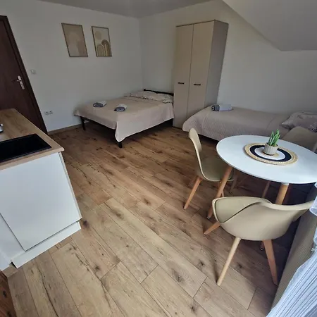 Apartamenty, Somea