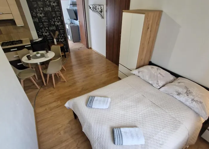 בית הארחה Apartamenty, Somea