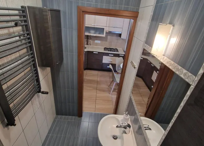 בית הארחה Apartamenty, Somea 3*