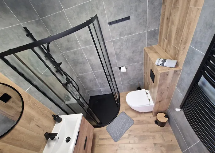 Apartamenty, Somea בית הארחה 3*